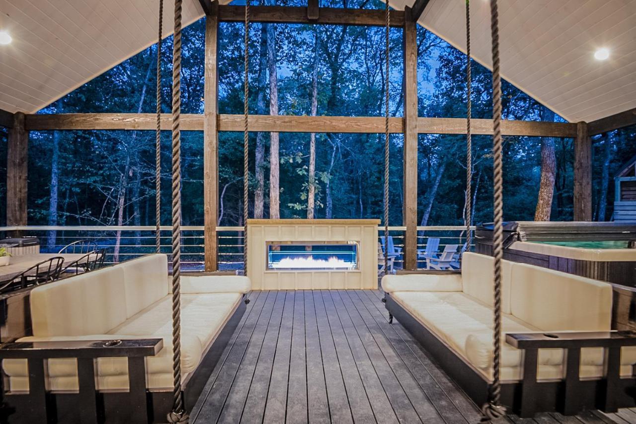 "The Barndo" 4Br Luxury Cabin, Hot Tub, Fire Pit, Bunks, Arcades, Playhouse! Broken Bow Luaran gambar