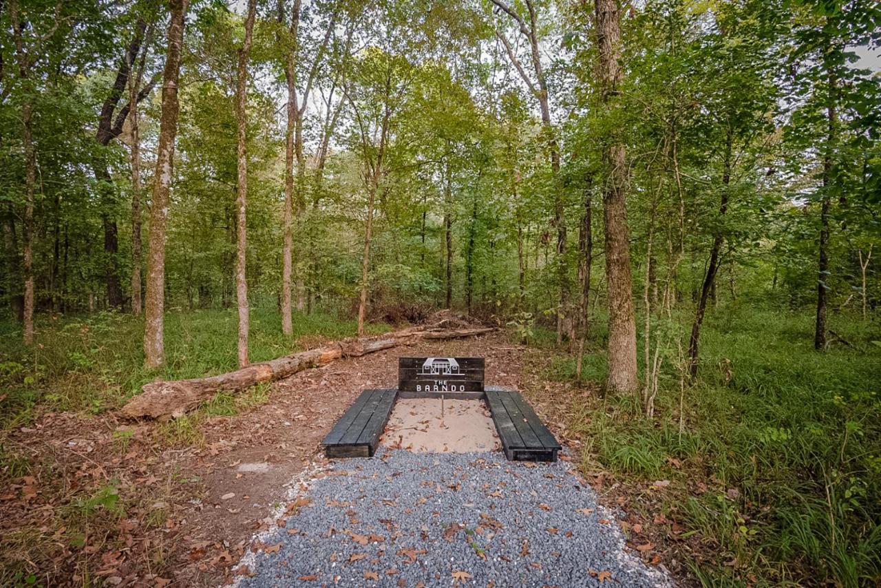 "The Barndo" 4Br Luxury Cabin, Hot Tub, Fire Pit, Bunks, Arcades, Playhouse! Broken Bow Luaran gambar