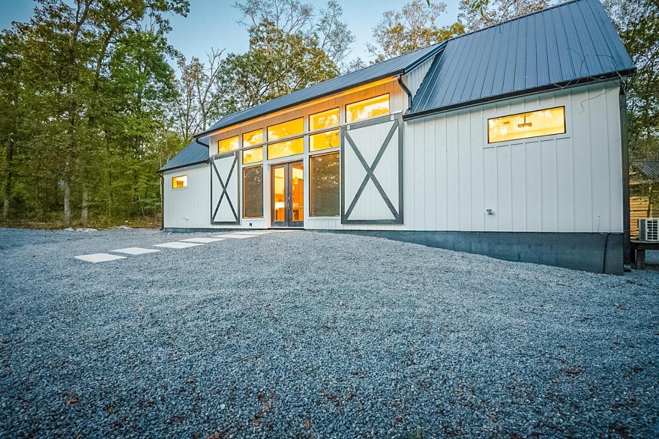 "The Barndo" 4Br Luxury Cabin, Hot Tub, Fire Pit, Bunks, Arcades, Playhouse! Broken Bow Luaran gambar